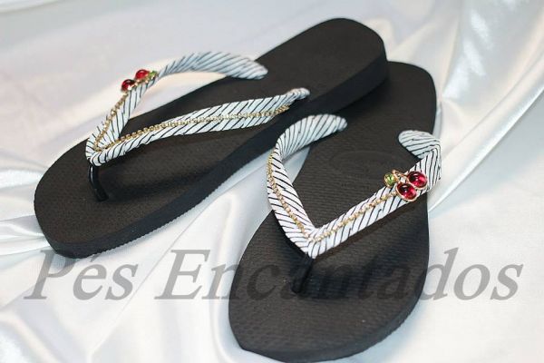 Sandália Havaianas Customizada cód 31