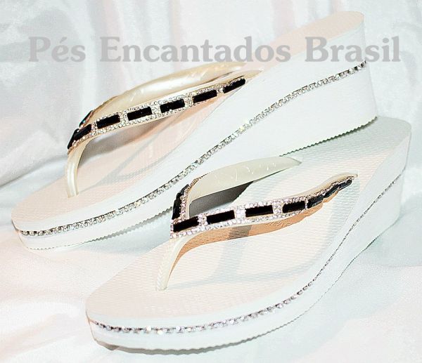 Sandália Havaianas Customizada cód 107